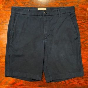 Everlane 9" Slim Fit Performance Chino Short, Size 32, Navy